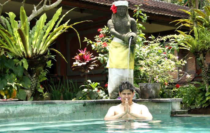 6 Bali is the best known of all the islands in Indonesia.