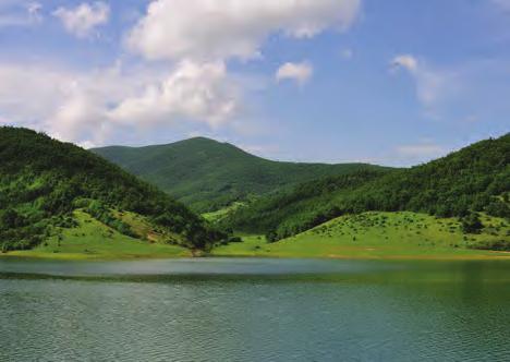 Foto: Liqeni i Badocit Sasitë e akumuluara në liqene aktualisht përfshijnë rreth 15% të sasive të përgjithshme të ujë rrjedhave në territorin e Kosovës.