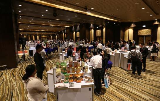 VISITOR ANALYSIS HOSTED BUYER PROGRAM 2,157 top hosted buyers were welcomed at THAIFEX World of Food Asia 2017. 2,000 top buyers were hosted by Department of International Trade Promotion.