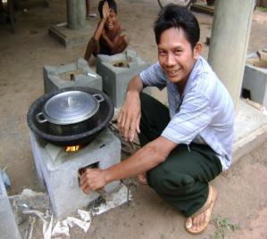 and have produced more than 1,000 stoves to date Developed by the local Non-Profit Development Khmer Community, this project organized stove production workshops in 20