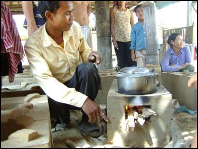The technology used for the Samaki stove demonstrates excellent stability and carbon emission reduction and the simple manufacture of these stoves allows for