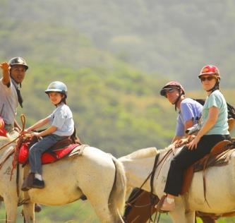 Ride your horse up hills and mountains while observing