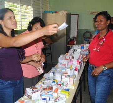 Dominican Republic SSIO volunteers organised a medical camp for underprivileged residents of Villa Progreso, in Cotuì.