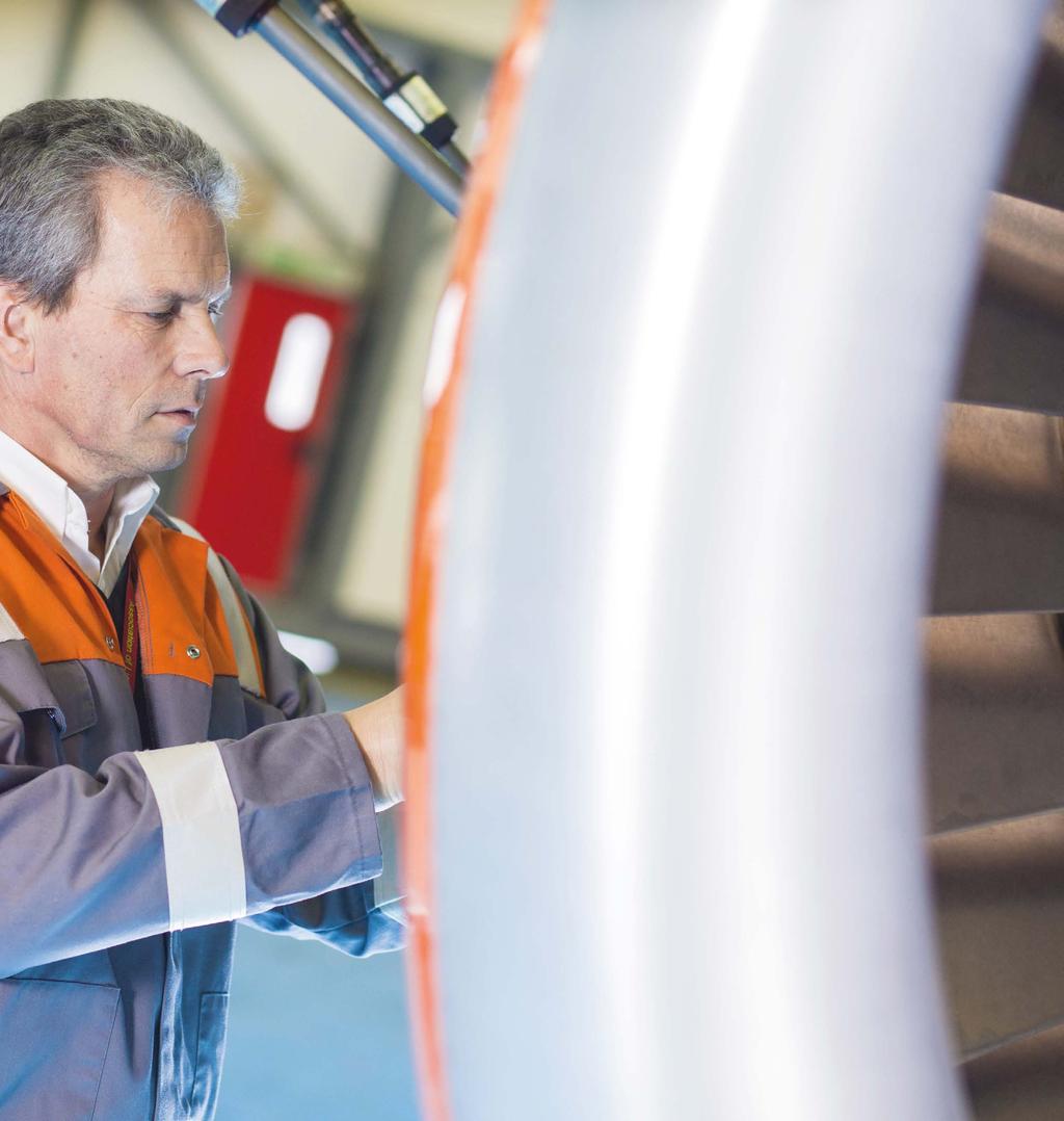 ONAL BENEFITS STRATEGIC REPORT easyjet has been exploring the use of predictive maintenance technology to help predict when an aircraft fault is likely to occur on its Airbus A320 family aircraft.