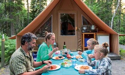 C CAMPING AN CABIN ACCOMMOATIONS The campsites are true oases, where you can enjoy the sandy beaches, the warm water of the lake and the peaceful setting.