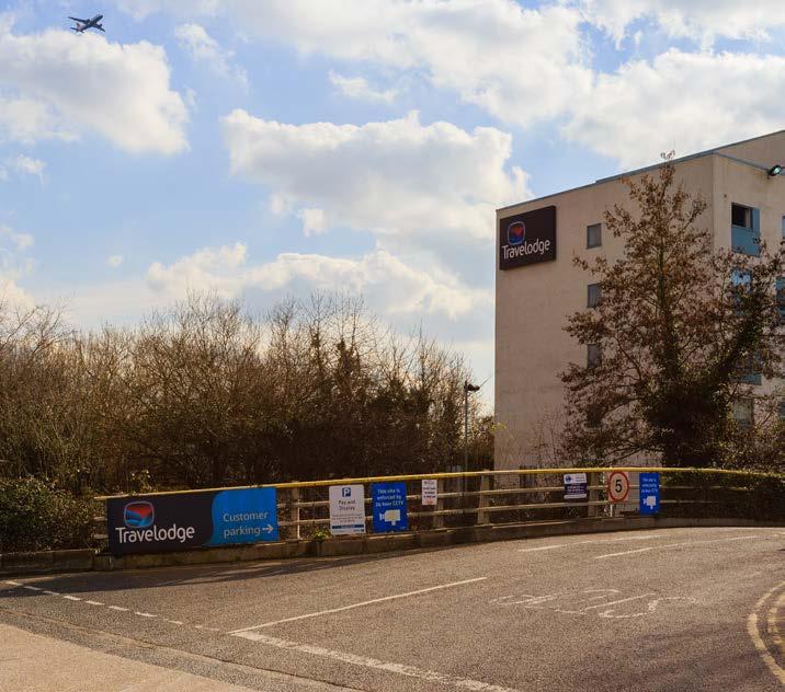 CONNECTIVITY Road Heathrow Airport sits adjacent to the M25 London Orbital Motorway, and the M4 Motorway providing excellent access to
