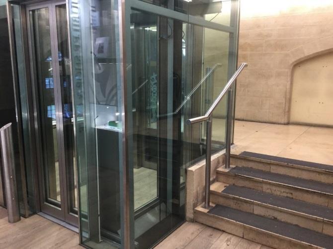 In Portcullis House there are two accessible toilets on the first floor which you can get to via one of eight lifts.