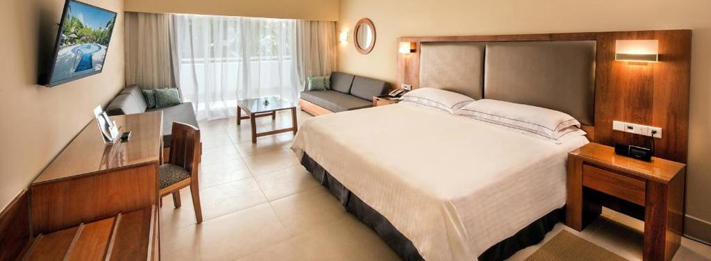 Located on Bavaro Beach, surrounded by the finest white sand in Punta Cana, and less than 19 miles from Punta Cana Airport, less than 28 miles from Higüey and less than