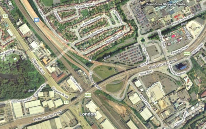 Brent Cross: now or never THE REST of this document gives our views on how the Brent Cross planning application (C17559/08) will make future implementation of light-rail at Brent Cross effectively