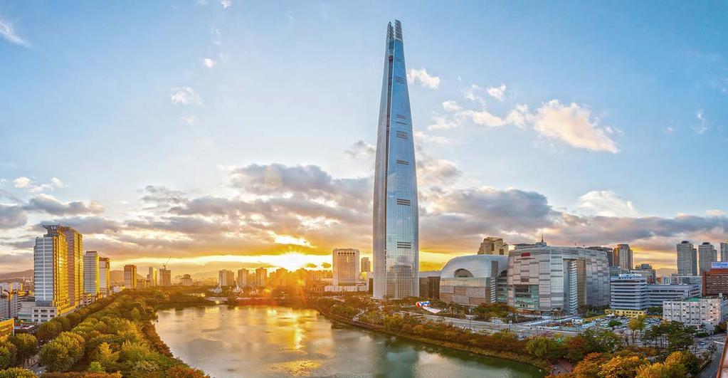 Lotte World Tower, Seul Po kriterijih Sveta za visoke stavbe in urbano okolje (CTBUH Council on Tall Buildings and Urban Habitat) je nebotičnik Lotte World Tower v Južni Koreji z otvoritvijo 3.