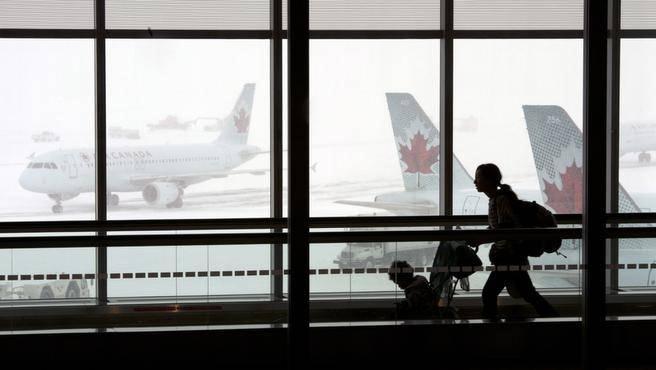 international flights Launched Air Canada rouge giving customers a