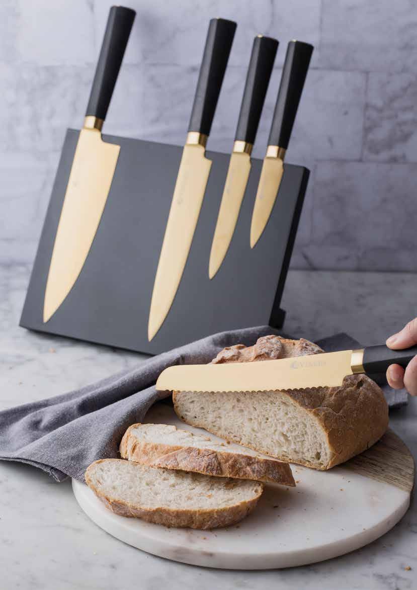 TITAN GOLD Keep up to date with the latest trends with the Titan Gold 6 piece knife block set.