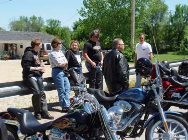 First Ride of the year On Sunday May 22 our HOG chapter held it's first group ride for the 2005 riding season. Bernie and Lynn Jaster led the "Ice Breaker" ride this year.