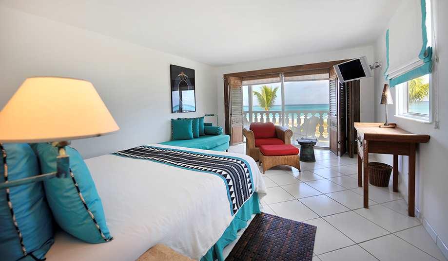 Deluxe room 36 Deluxe rooms with ocean view The ocean view rooms offer guests