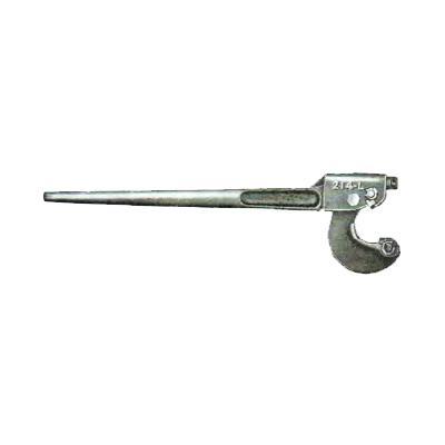 No. 214 Tubing Tongs Normal Lenght Size 2 28 Size 2 ½ 28 Size 3 28 This tong with interchangeable jaws was designed for 1-1/4 and 1-½ macaroni tubing, also regular 2, 2½ and 3 tubing. No. 92 Tubing Tongs No.