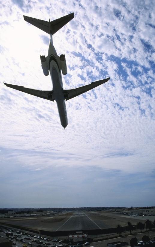 Airline business models have adapted to market and competitive conditions Legacy network Legacy