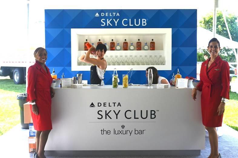 Advantages of being a member of an Airline Executive Club: Check-in services