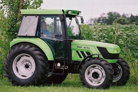 Medved A. Analiza delovanja in uporabnosti naprav za odvzemanje silaţne krme. 14 3.3.4 Traktor trgovske oznake Limb luxs 80 Traktor ima 61 kw (82 KM).