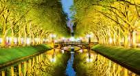 CRYSTAL RIVER CRUISES SHORE EXCURSIONS DORDRECHT, NETHERLANDS DORDRECHT WALKING TOUR Dordrecht is one of Holland s oldest cities, dating back to the 12th century; nearly one thousand monuments and a