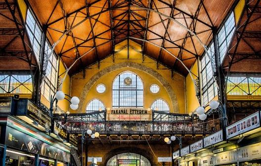 DAY 3 Option 2 Budapest Art Nouveau & History Meet your guide and driver today for an exploration of the beauty of Central Pest. Begin with a visit to the Budapest Market Hall.