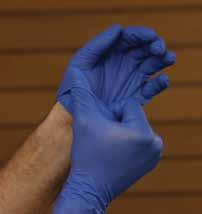 ESD Single-use Gloves Nitrile, powder-free. Black colour. Black colour especially suited for tattoo studios, police, funeral parlours and security firms. ESD approved.