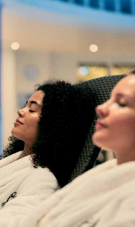 SUNDAY SPA ROLLOVER SUNSET SPA Learn to love Mondays all over again with our super-relaxing Sunday night spa escape. Unwind at the end of your day and join us for a chilled out evening spa experience.