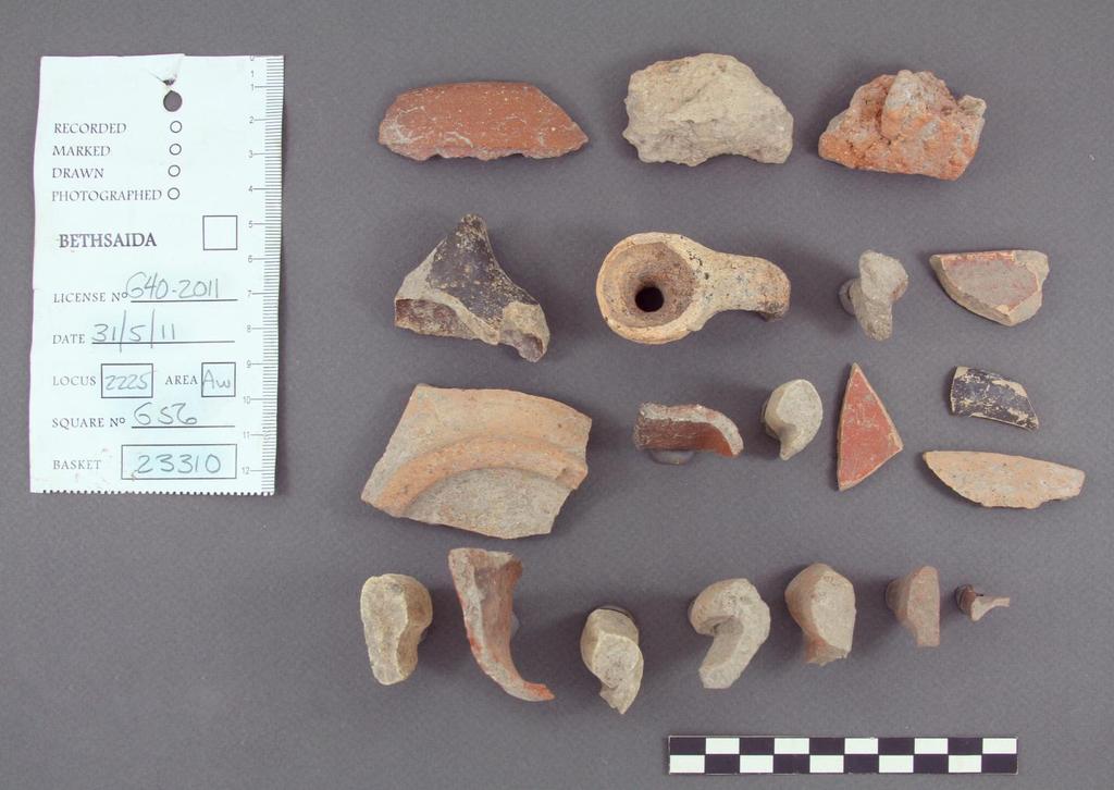 Figure 26, mixed pottery from l.