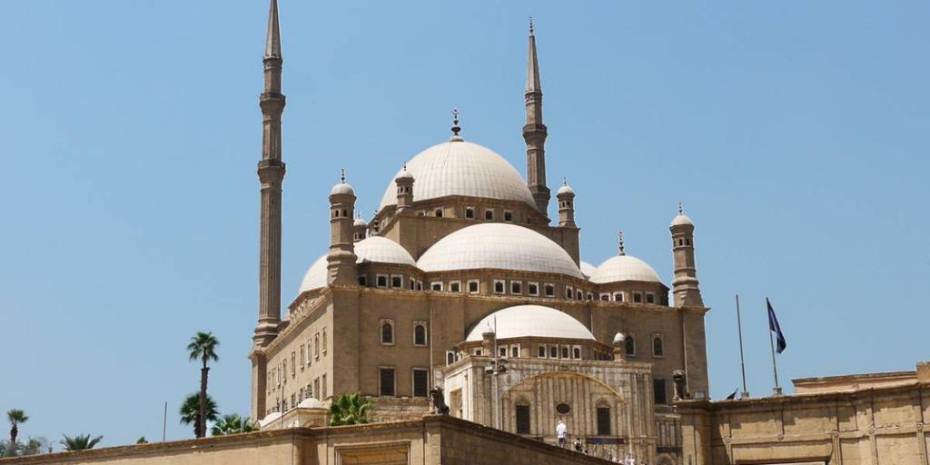 4 days Starts/Ends: Cairo Enjoy a city stay with a difference in Cairo - Africa's largest capital city.