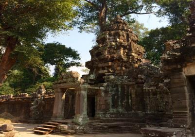 DAY 3 (Tuesday) BL* A day tour of the outer temples will take your breath away through