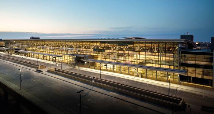2 NEW INSTALLATIONS Future-proofing Calgary Airport continued from front page We have just completed and opened the most advanced airport terminal in Canada.