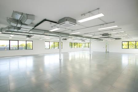 offers a high tech fit out and flexible floorplates that can be arranged as