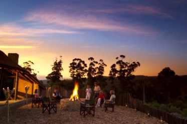 A rustic thatched structure houses a bar and log fireplace where you can dine surrounded by spectacular views of the fynbos landscape and indigenous forests by day and the sounds of Africa by night.