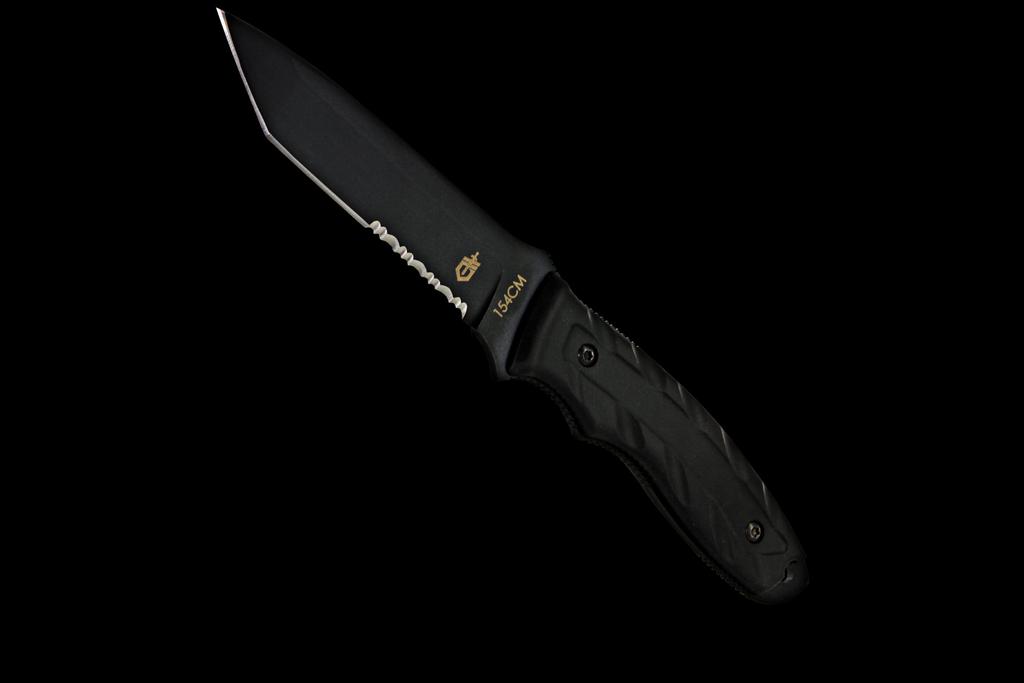 CFB [COMBAT FIXED BLADE] Gerber built the Combat Fixed Blade to be tough, indestructible and reliable for everyday use in the field.