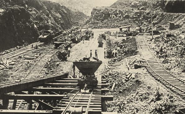 Zanimivo Gradnja Panamskega kanala leta 1907. vodjo zdravstvenega nadzora so imenovali zdravnika dr. Williama Crawforda Gorgasa.