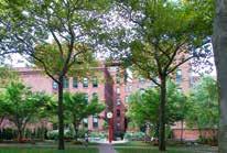 S kampusom uređenim poput parka i jedinstvenim umjetničkim ozračjem, Pratt Institut je odlična dopuna užurbanom New Yorku i idealna lokacija za istraživanje svega onoga što ovaj divan grad nudi. 10.7.