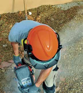 Head & Face Protection Workers are required to wear the correct PPE whenever working in areas where there s potential of falling or flying objects or exposure to chemical splash. Visit www.osha.