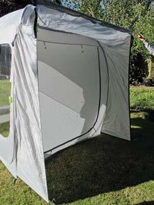 duty 150D Weathershield material Two side doors Clip-in groundsheet included Fits: Weight: Height: Pack size: 150D