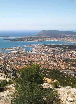 Ports of Toulon Bay - CCI Var THE PORTS OF TOULON BAY (Toulon/La Seyne-sur-Mer) The Ports of Toulon Bay are leaders of Var Provence in volume with 54% of the