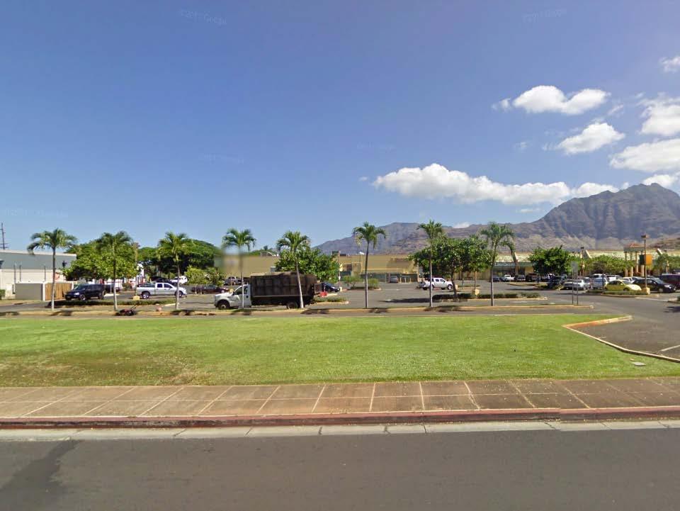 WAIʻANAE B & C PM Bus Stop Only Waiʻanae Mall (Behind