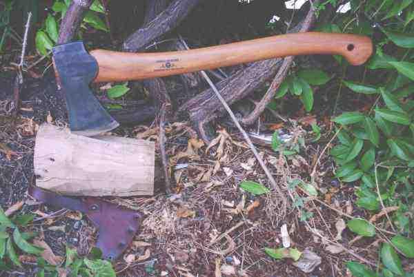 The Small Forest Axe (SFA) is really targeted at nordic forests, so its head is very thin and concave after the bevel, excellent for