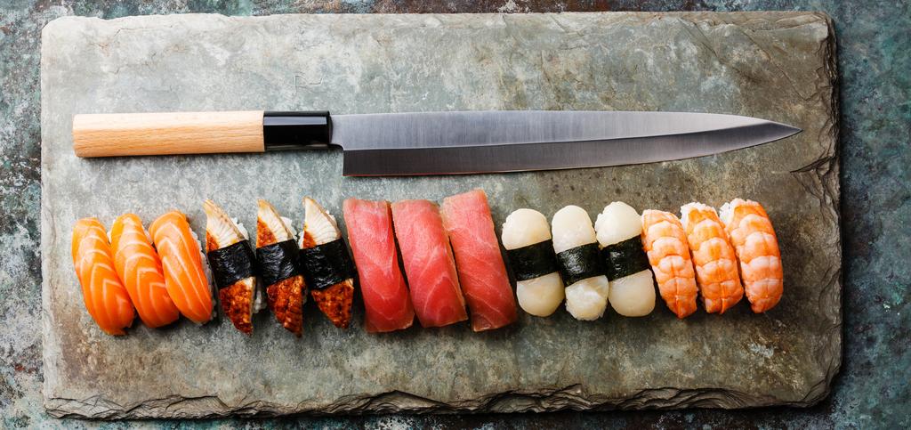 Buying a Sushi Knife (Continued) If money isn t an issue, buy a Honyaki. A Honyaki knife is typically a higher quality knife.