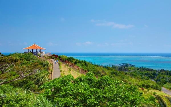 Location Guide Okinawa Main Island The largest and most populated of the Okinawan islands, the main island is home to a wide variety of historical and cultural points of interest, as well as