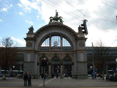 Copyright by GPSmyCity.com - Page 4 - A) Lucerne Railway Station The Lucerne Railway Station is the main hub of Switzerland's rail network.