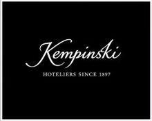 8.2 Kempinski Hotels Obrázok č.7 Logo Kempinski Hotels (Zdroj: Dostupné z: https://www.kempinski.com) Rok 1843- V tomto roku sa narodil Berthold Kempinski v Poznani.