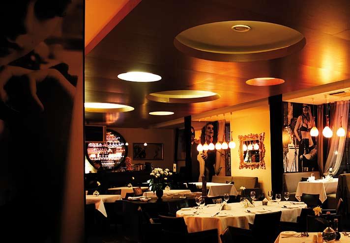 Restoranas Restoranas DA ANTONIO - tai itališka kokybė, stilius, malonumas! Pietums ar vakarienei restoranas siūlo didelį pasirinkimą autentiškų itališkų gurmaniškų patiekalų.