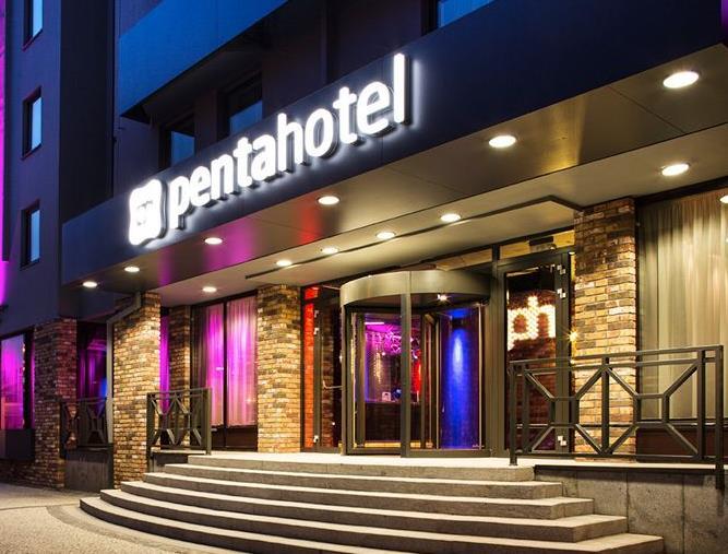 PENTA HOTEL The Penta Hotel has 131 spacious guest rooms, all with free WIFI access to the internet and free ondemand TV.