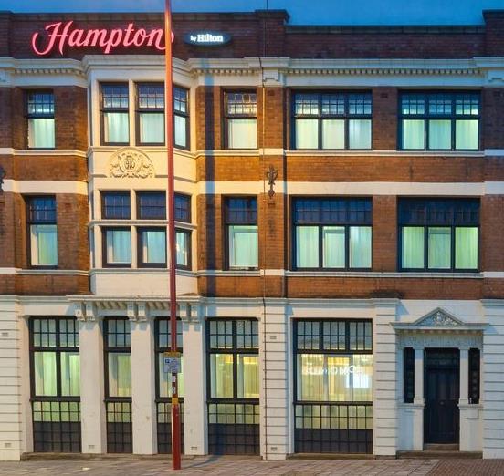 HAMPTON BY HILTON BROAD STREET Enjoy a convenient city center location with the hotel just a 5-minute walk from Birmingham's International Conference Centre.