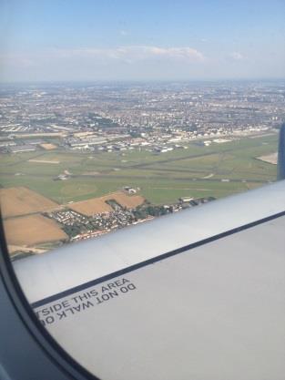 take off or landing on the Bourget airport (LFPB) On
