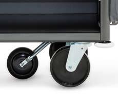 The removable pull-out drawer with a soft closing function provides additional