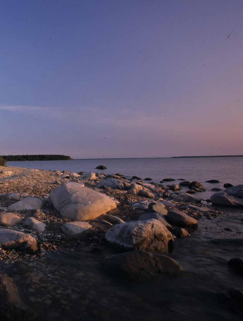 Hecla Grindstone Provincial Park Central Region In the heart of the continent, some of the world s largest freshwater lakes create an oasis for lovers of water and shoreline adventure.